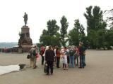 У памятника Александру III (фотограф Максимов Алексей)