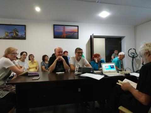 Dum la tradukmetiejo de Mikaleo Bronŝtejn kadre de TEMoj 2024. Fotis Irina Gonĉarova Dum la tradukmetiejo de Mikaleo Bronŝtejn kadre de TEMoj 2024. Fotis Irina Gonĉarova