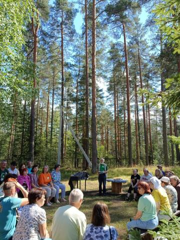 Vivo-metiejo kun Mikaelo Bronŝtejn. Foto de Jelena Ŝaravina Vivo-metiejo kun Mikaelo Bronŝtejn. Foto de Jelena Ŝaravina