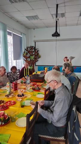 Raja Kudrjavceva gvidas la programon de la aŭtuna kunveno Raja Kudrjavceva gvidas la programon de la aŭtuna kunveno