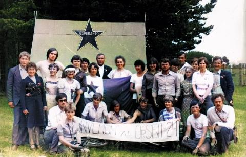 T.D. Ŝuvajev inter tjumenregionaj esperantistoj. Tjumeno, OrSEJT-24, somero 1982