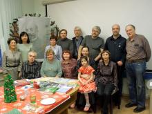 Komuna foto dum la decembra festa kunveno de uralaj esperantistoj en 2024 en Jekaterinburgo. Foto de Galina Terentjeva